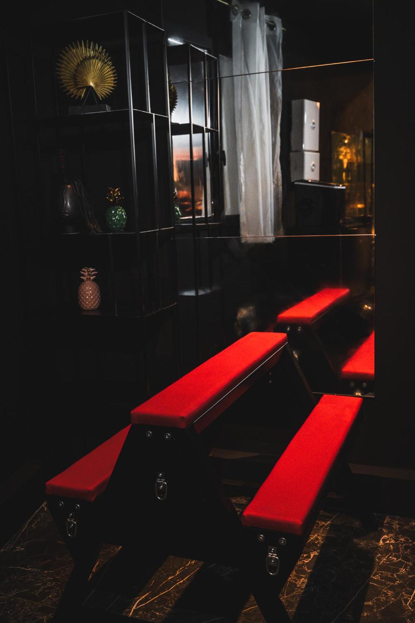 Amour D'Une Nuit, Loveroom Sarcelles Buitenkant foto